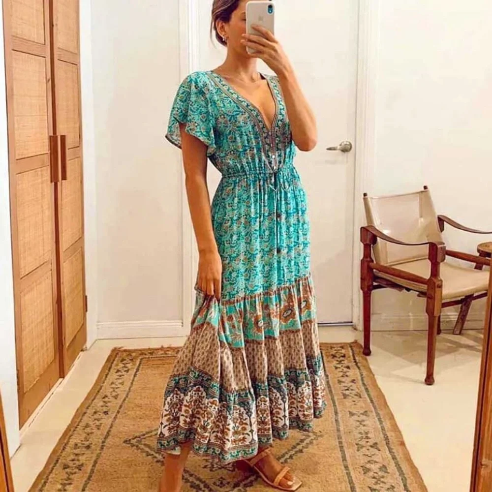 Boho Mint green floral print v neck button ruffle midi dress - Picture 1 of 6